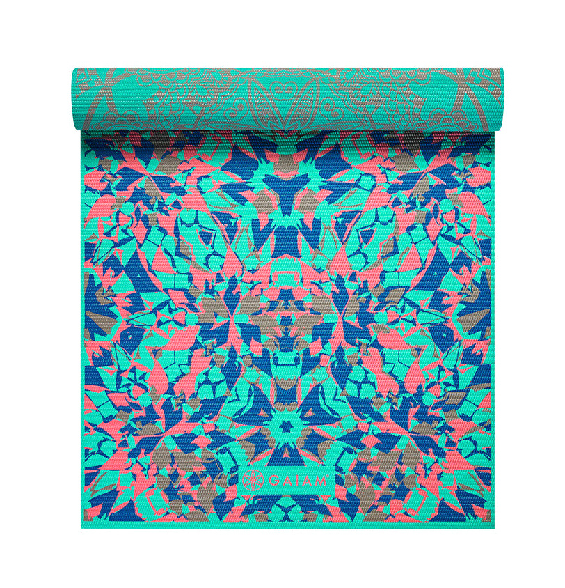 Mat de yoga Gaiam 6 mm importado de PVC - Image 6