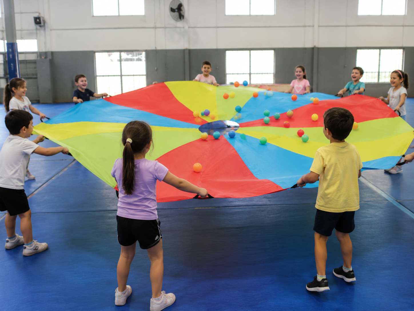 Paracaidas didactico gigante de juego para niños con agujero central - Image 2